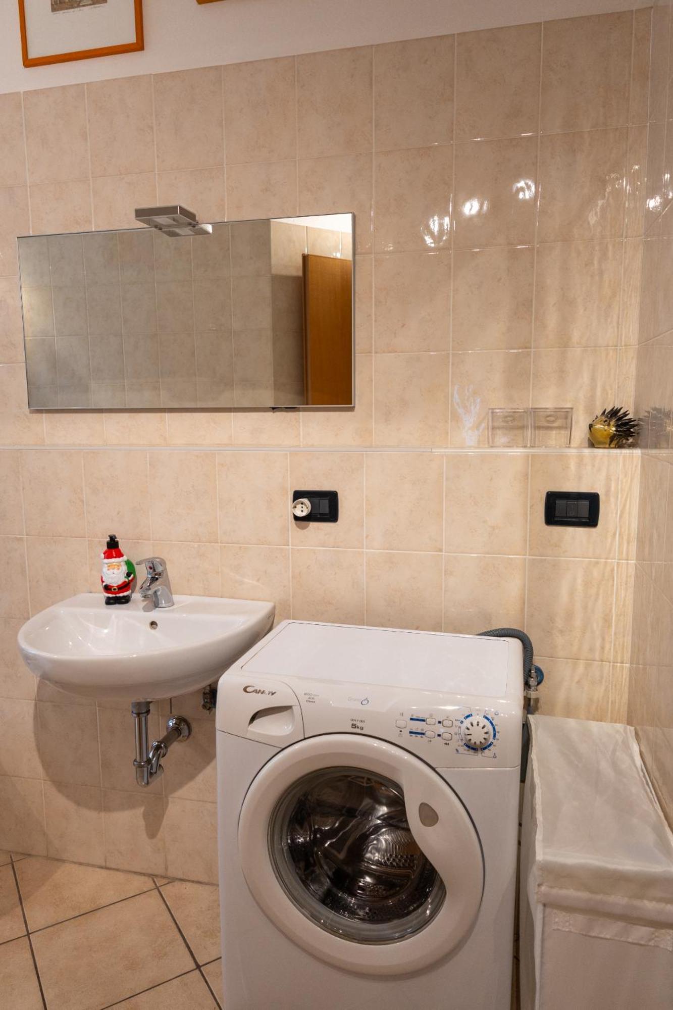 Apartment 4 travel - Solo affitti brevi Bologna Esterno foto